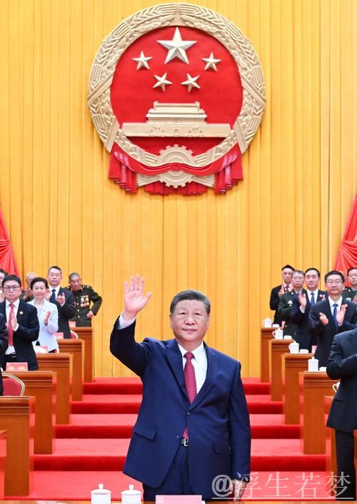 习近平出席新疆维吾尔自治区成立70周年庆祝大会盛况